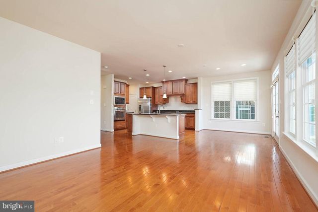 376 PARKVIEW AVE, Burtonsville, MD 20866