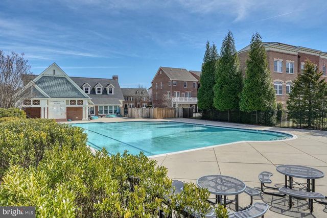 376 PARKVIEW AVE, Burtonsville, MD 20866