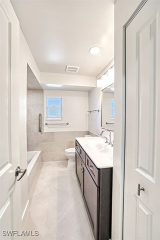 755 Pen Shell DR, Sanibel, FL 33957