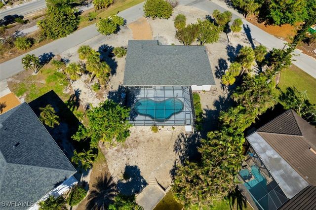 755 Pen Shell DR, Sanibel, FL 33957