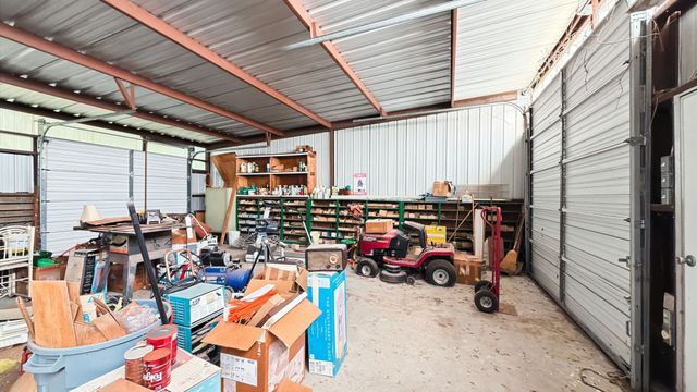 1027 Highway 377 N, Whitesboro, TX 76273