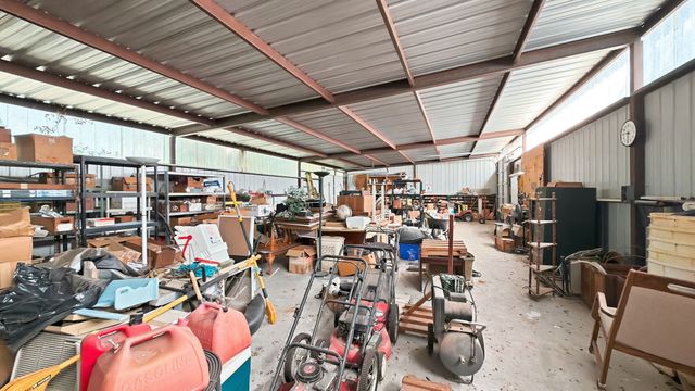 1027 Highway 377 N, Whitesboro, TX 76273