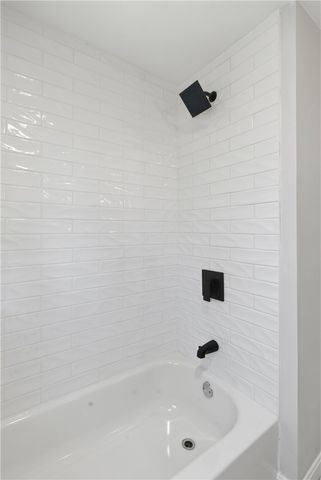 8 Sunset Drive, Smithfield, RI 02917