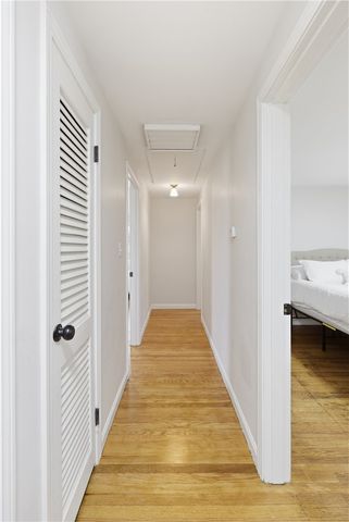 8 Sunset Drive, Smithfield, RI 02917