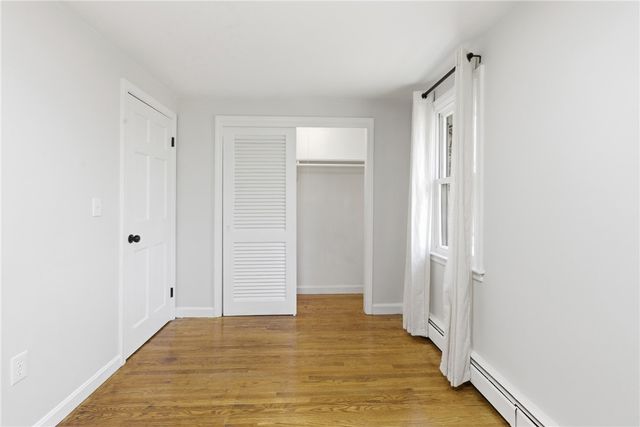 8 Sunset Drive, Smithfield, RI 02917