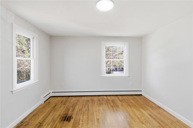 8 Sunset Drive, Smithfield, RI 02917