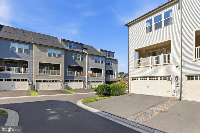 10120 STONECAT MEWS, New Market, MD 21774