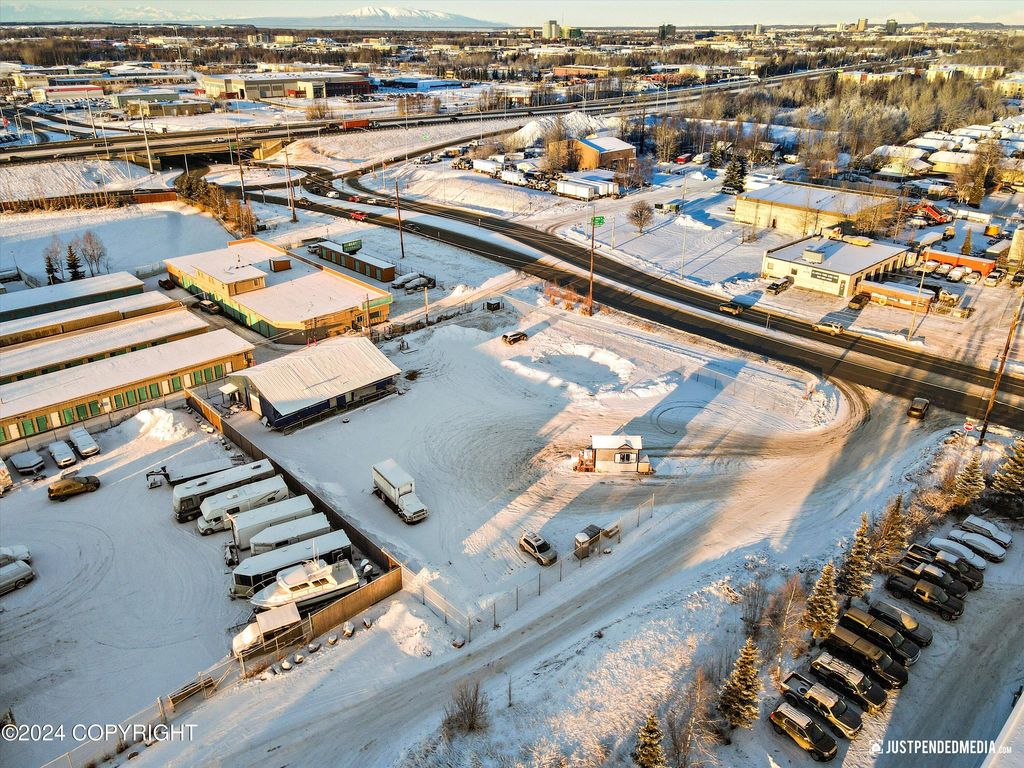 1642 E Dowling Road, Anchorage, AK 99507