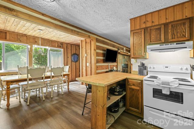 237 Biltmore Circle, Bryson City, NC 28713