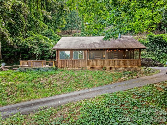 237 Biltmore Circle, Bryson City, NC 28713