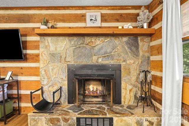 237 Biltmore Circle, Bryson City, NC 28713