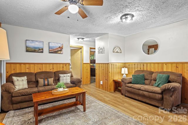 237 Biltmore Circle, Bryson City, NC 28713