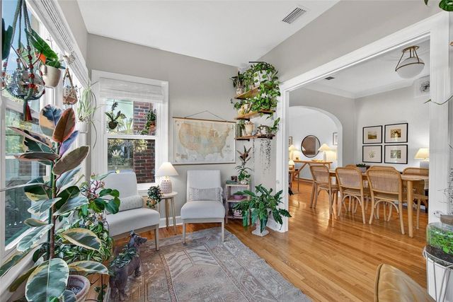 2101 BURLINGTON AVENUE N, St Petersburg, FL 33713