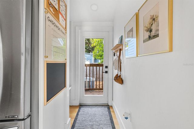 2101 BURLINGTON AVENUE N, St Petersburg, FL 33713