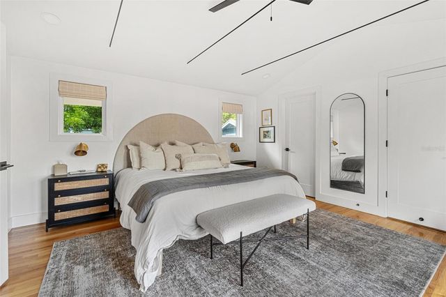 2101 BURLINGTON AVENUE N, St Petersburg, FL 33713