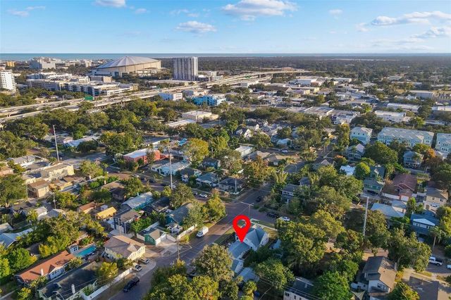 2101 BURLINGTON AVENUE N, St Petersburg, FL 33713