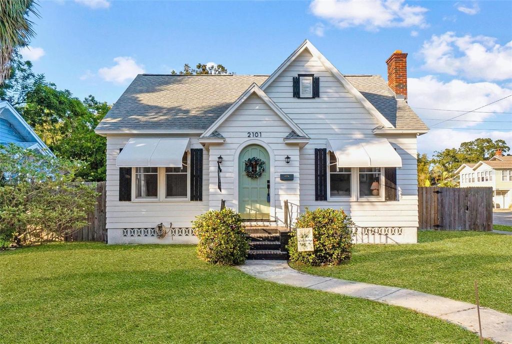 2101 BURLINGTON AVENUE N, St Petersburg, FL 33713