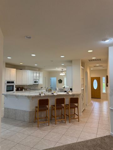 1983 Hooper Rd, Yuba City, CA 95993