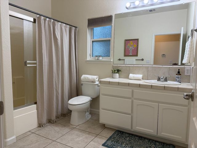 1983 Hooper Rd, Yuba City, CA 95993