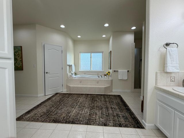 1983 Hooper Rd, Yuba City, CA 95993