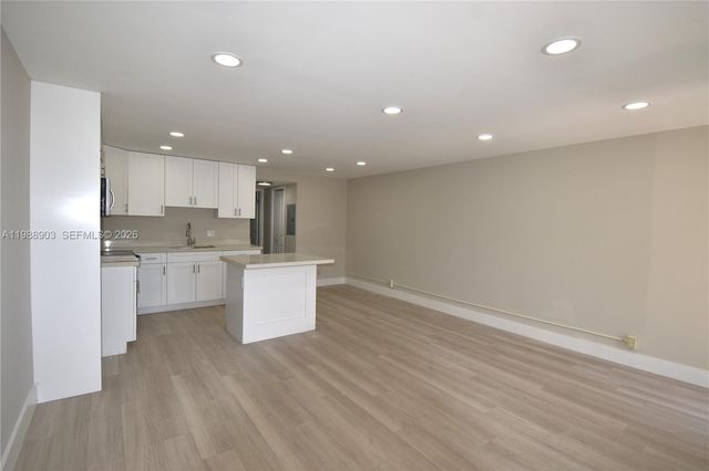 152 Ventnor J 152, Deerfield Beach, FL 33442