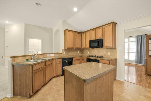 21010 Oakley Hill Court, Richmond, TX 77406