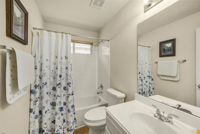 21010 Oakley Hill Court, Richmond, TX 77406