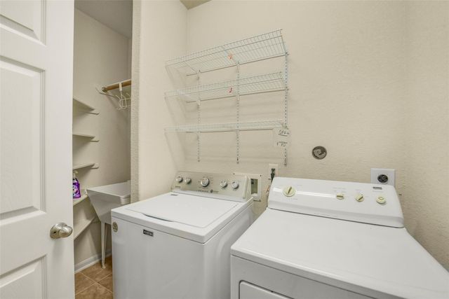 21010 Oakley Hill Court, Richmond, TX 77406
