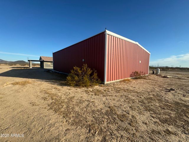 9600 S 393RD Avenue, Tonopah, AZ 85354
