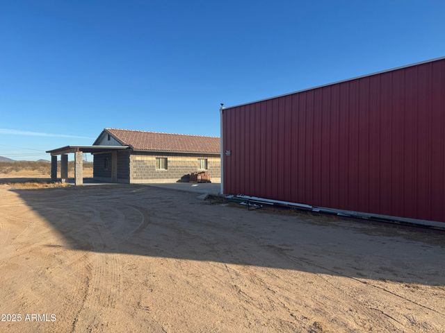 9600 S 393RD Avenue, Tonopah, AZ 85354