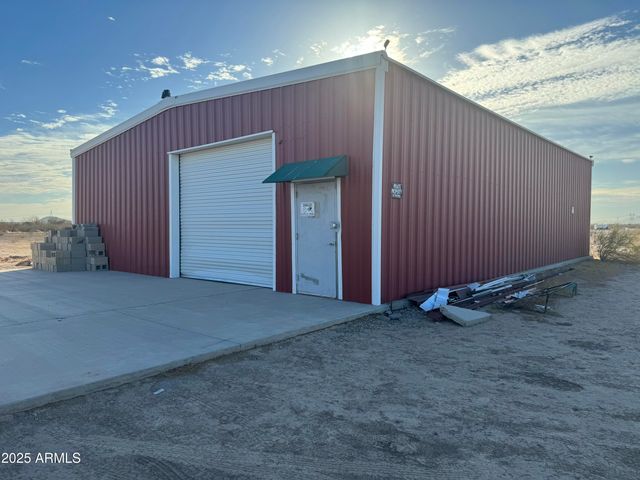 9600 S 393RD Avenue, Tonopah, AZ 85354