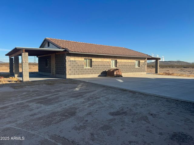 9600 S 393RD Avenue, Tonopah, AZ 85354