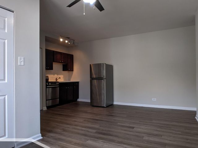 1627 N Humboldt Boulevard 3J, Chicago, IL 60647