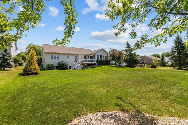 N8177 BIG LAKE LANE, Sherwood, WI 54169
