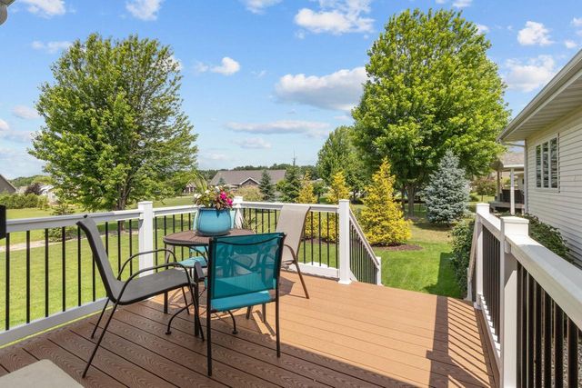 N8177 BIG LAKE LANE, Sherwood, WI 54169
