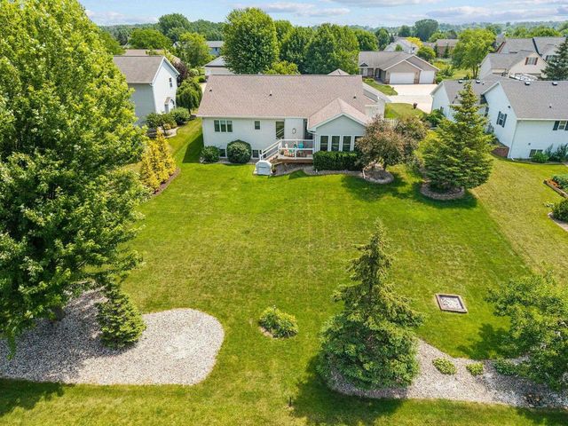 N8177 BIG LAKE LANE, Sherwood, WI 54169