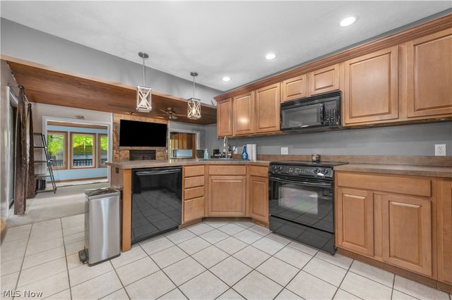 9416 State Route 60, Wakeman, OH 44889