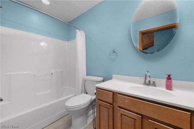 9416 State Route 60, Wakeman, OH 44889