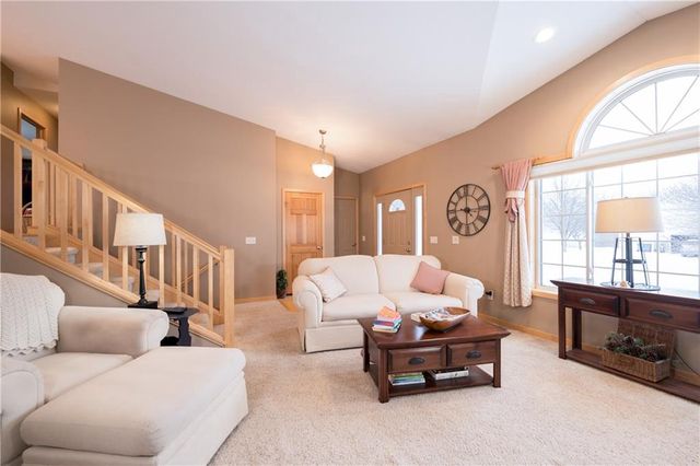 3012 West Ridge Drive, Eau Claire, WI 54703