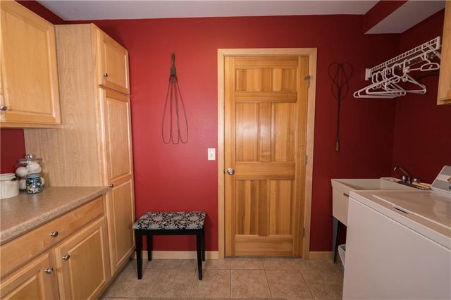 3012 West Ridge Drive, Eau Claire, WI 54703