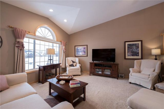 3012 West Ridge Drive, Eau Claire, WI 54703