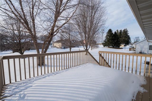 3012 West Ridge Drive, Eau Claire, WI 54703