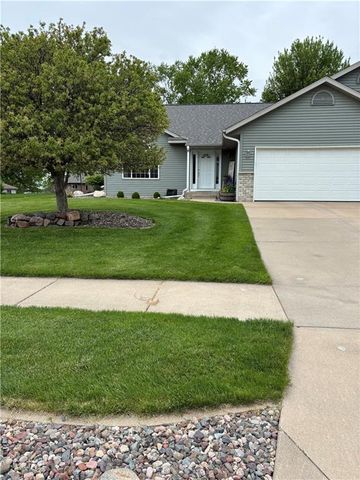 3012 West Ridge Drive, Eau Claire, WI 54703
