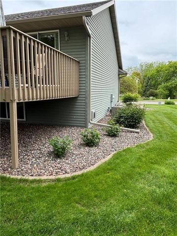 3012 West Ridge Drive, Eau Claire, WI 54703