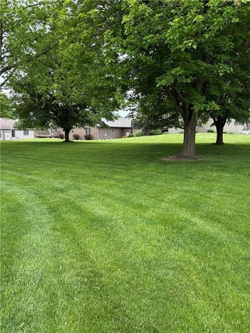 3012 West Ridge Drive, Eau Claire, WI 54703