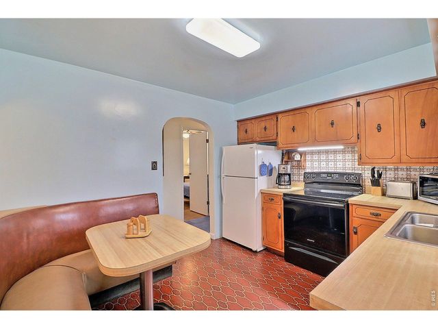 3001 Sunset Dr, Evans, CO 80620