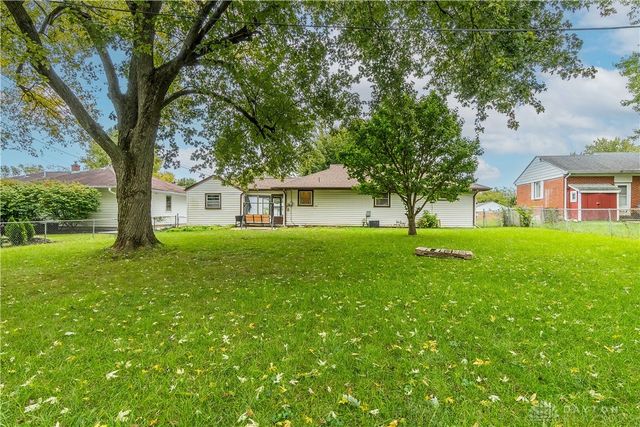 113 N Tippecanoe Drive, Tipp City, OH 45371