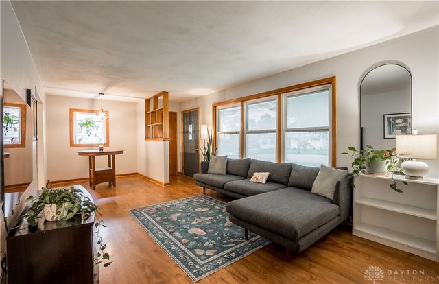 113 N Tippecanoe Drive, Tipp City, OH 45371