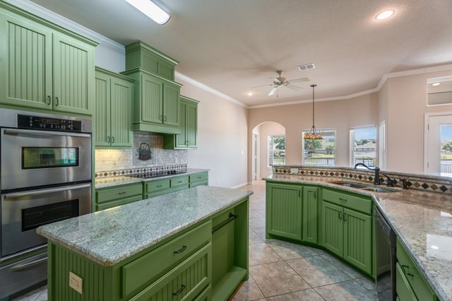 2009 Canaveral Court, Granbury, TX 76048