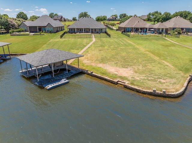 2009 Canaveral Court, Granbury, TX 76048
